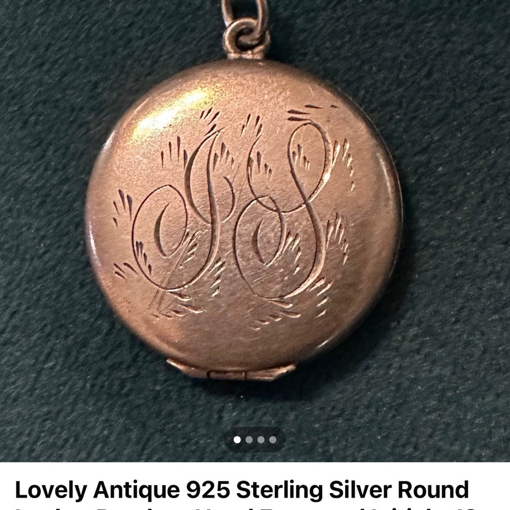 Custom Listing for Lisa JS Locket